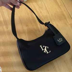 Black Shoulder Bag